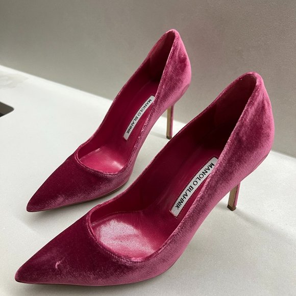 Ultra Rare MANOLO BLAHNIK Pink Velvet Heels 6.5 - Picture 1 of 8